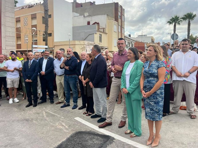 Reabre al tráfico el puente sobre el río Magro en Carlet tras colapsar en la dana