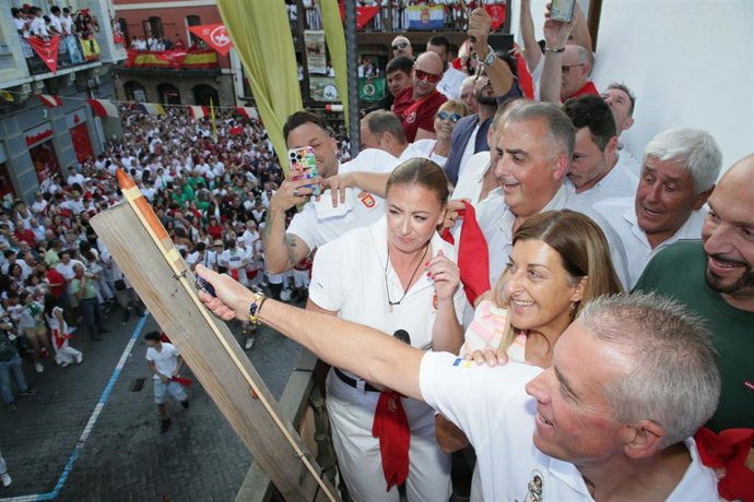 Chupinazo de las fiestas de la Virgen Niña