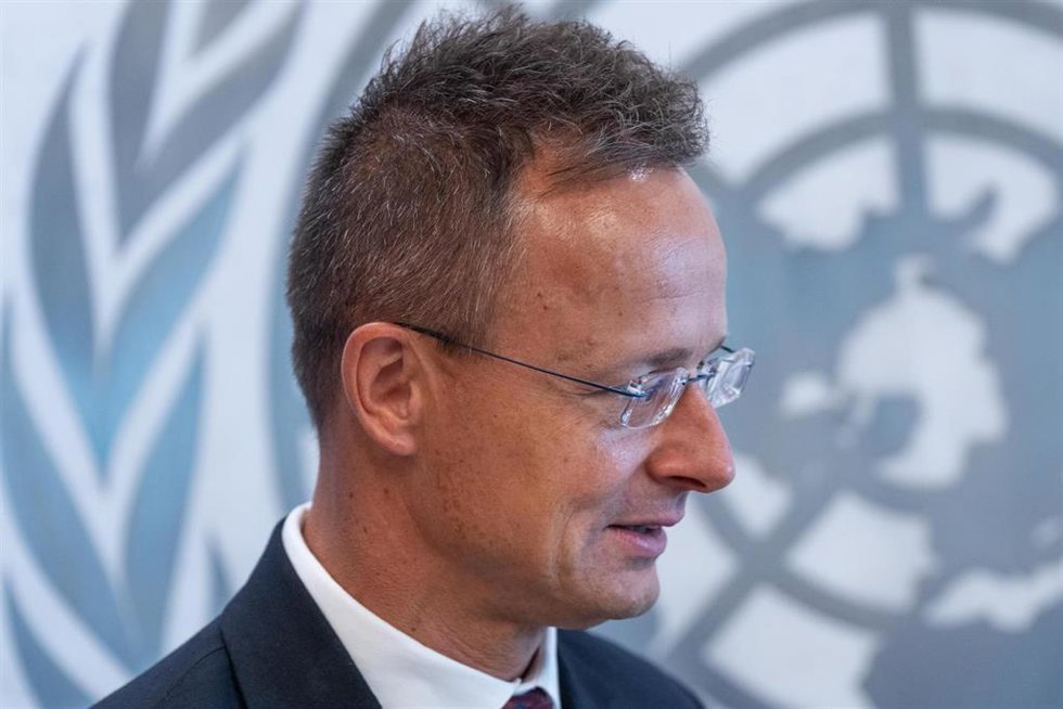 Archivo - El ministro de Asuntos Exteriores húngaro, Péter Szijjártó.