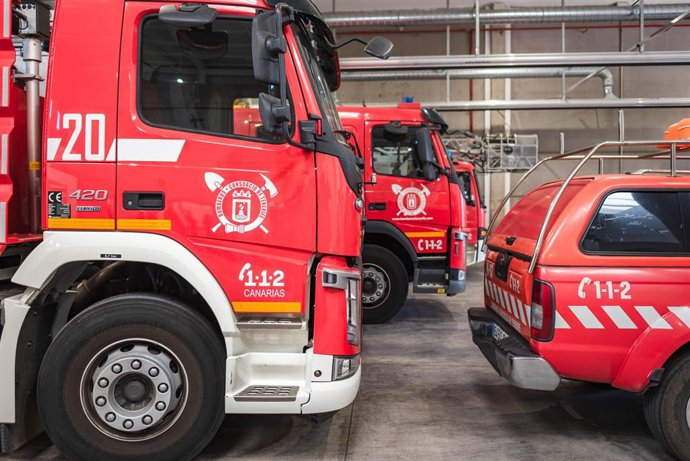 Archivo - Vehículos del Consorcio de Bomberos de Tenerife