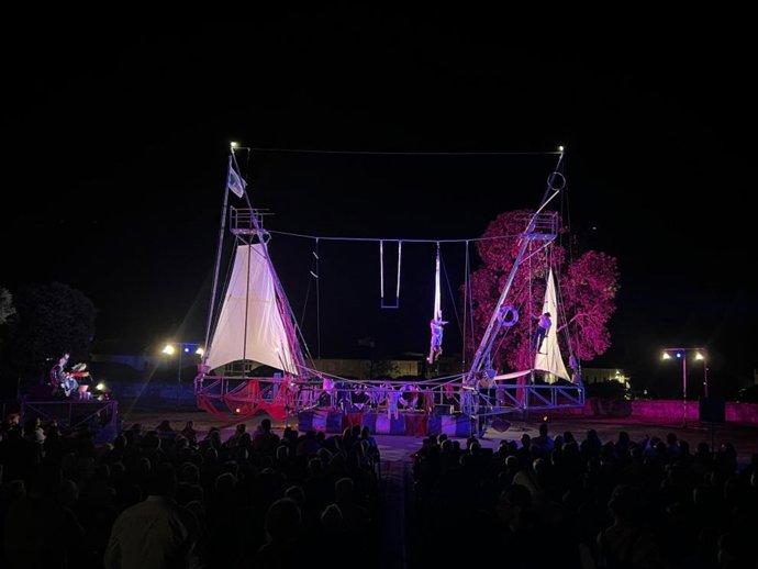 Actuación de la compañía Nostraxladamus en Ciudad Rodrigo.