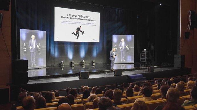 Conferencias de 'Conversaciones de Vida'