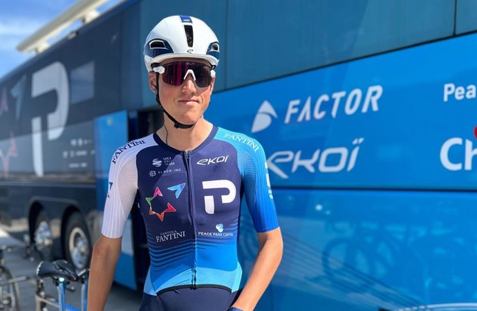 A Israel Premier Tech remove o nome do país da camisa na La Vuelta 2025.
