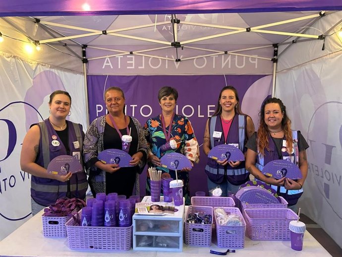 Punto Violeta instalado en las fiestas de San Eufrasio de Andújar (Jaén).