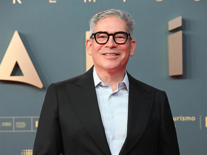 Archivo - Boris Izaguirre durante la alfombra roja de los Premios Talía de la Academia de las Artes Escénicas en el Teatro Fernán Gómez Centro Cultural de la Villa, a 12 de mayo de 2025, en Madrid (España).