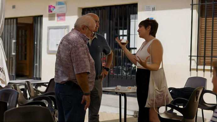 La arquitecta y divulgadora en redes sociales, Beatriz Barrio, en Maganeses de la Lampreana.