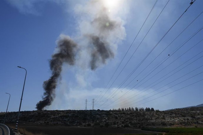 Archivo - Imagen de archivo de un ataque con proyectiles contra Israel.