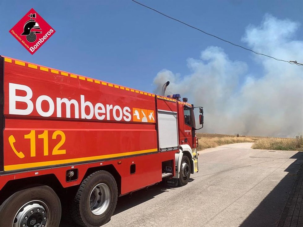 Archivo - Imagen de archivo de un camión del Consorcio Provincial de Bomberos de Alicante
