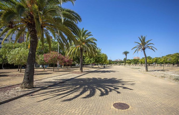 Archivo - Parque José Duque de Huelva. Imagen de archivo. 