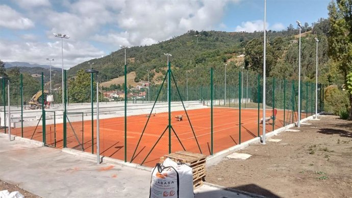 Pistas de tierra batida en Mieres.