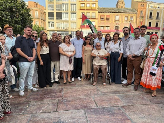 Los socialistas de Málaga critican "una doble vara de medir" del Gobierno municipal del PP en el Ayuntamiento de Málaga con Israel respecto de Rusia, toda vez que a las empresas de este segundo país agresor sí se les vetó la contratación.