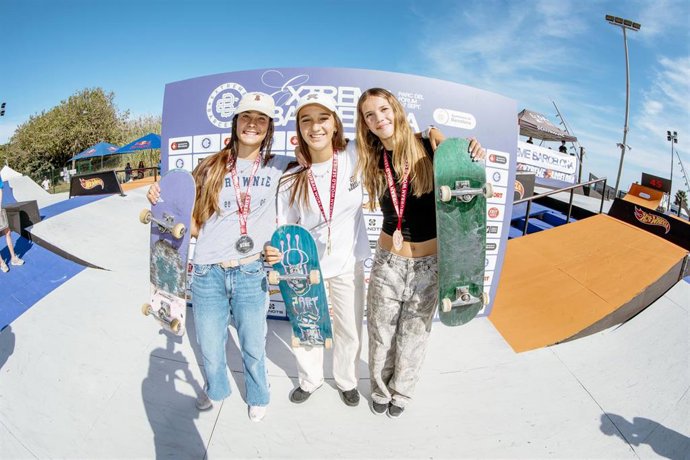 Natalia Muñoz, Valentina Kraue e Ivet Terol, en el podio del Extreme Barcelona 2025.