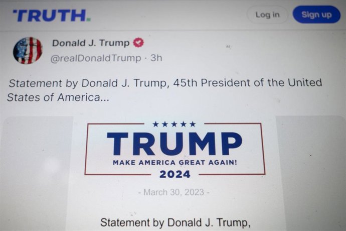 Archivo - Perfil de Donald Trump en Truth Social