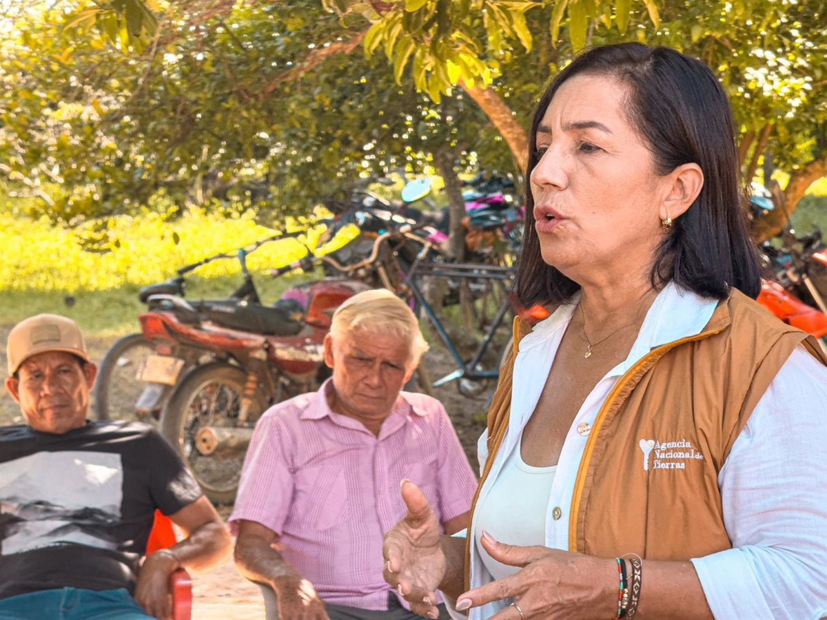 Una dirigente del partido de Petro en el norte de Colombia denuncia un tiroteo contra su vehículo 