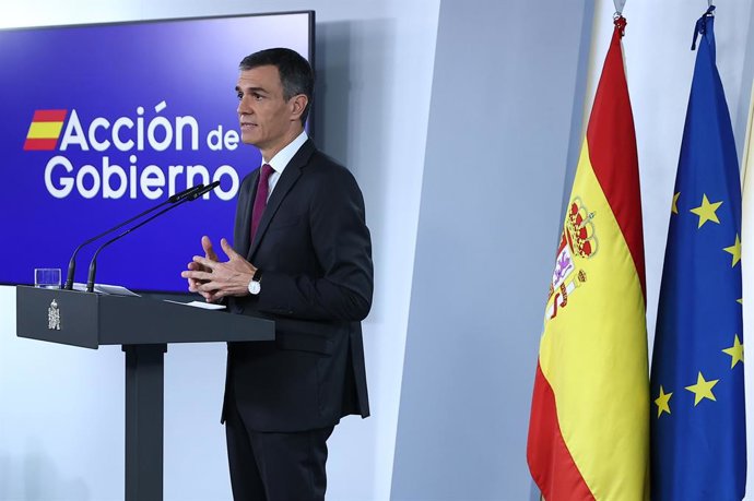 Archivo - Arxiu - El president del Govern, Pedro Sánchez, durant una declaració institucional, al Palau de la Moncloa, a 22 de juny de 2025