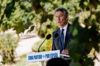 Feijóo acusa a Sánchez de "lucrarse" de la prostitución y dice que no tiene legitimidad para hablar de su abolición