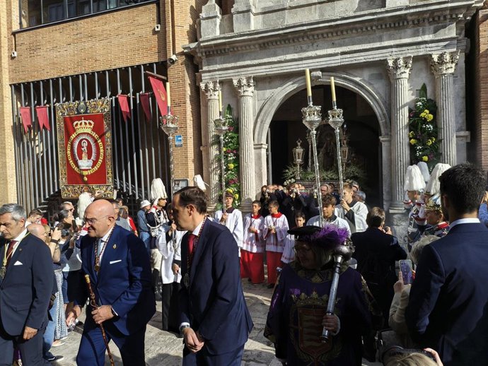 El alcalde de Valladolid, Jesús Julio Carnero, en la procesión de Nuesra Señora de San Lorenzo.