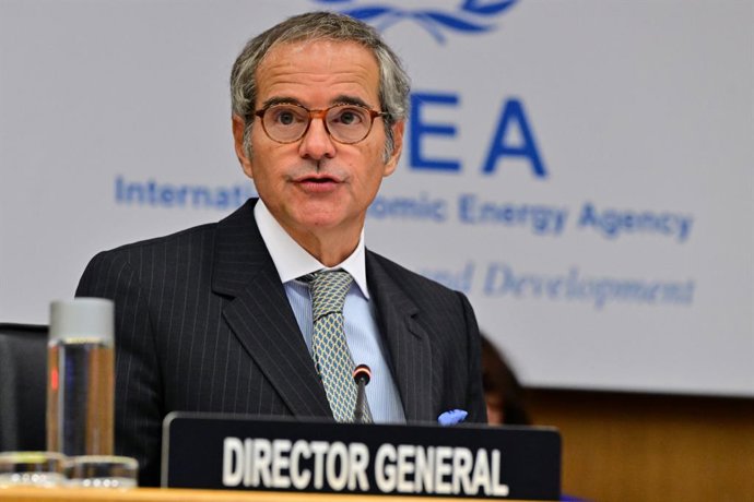 El director general del Organismo Internacional de la Energía Atómica (OIE), Rafael Grossi, pronuncia un discurso ante la Junta de Gobernadores