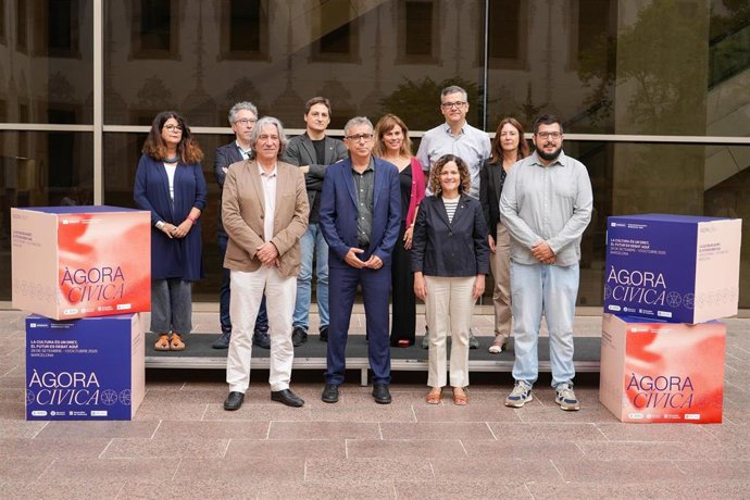 Imagen de la presentación del Àgora Cívica