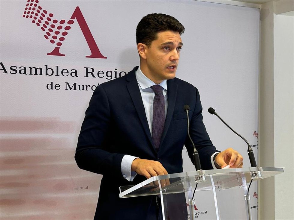 El viceportavoz del Grupo Parlamentario Socialista en la Asamblea, Juan Andrés Torres