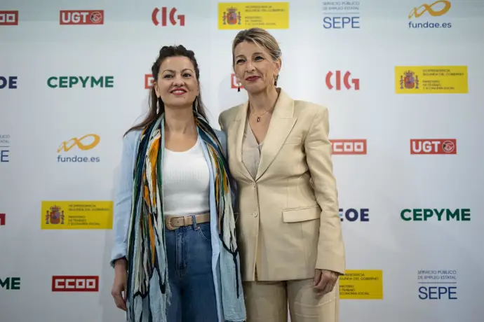 Yolanda Díaz y Sira Rego
