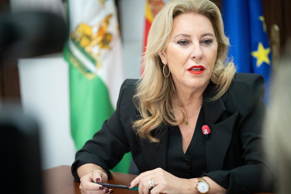 Archivo - La consejera de Economía, Hacienda y Fondos Europeos y portavoz de Gobierno de la Junta de Andalucía, Carolina España  