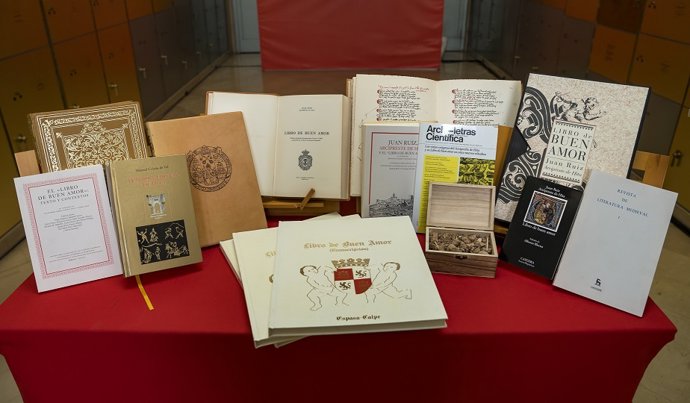 Contenido del legado para la Caja de las Letras en homenaje al Libro de buen amor, del Arcipreste de Hita.