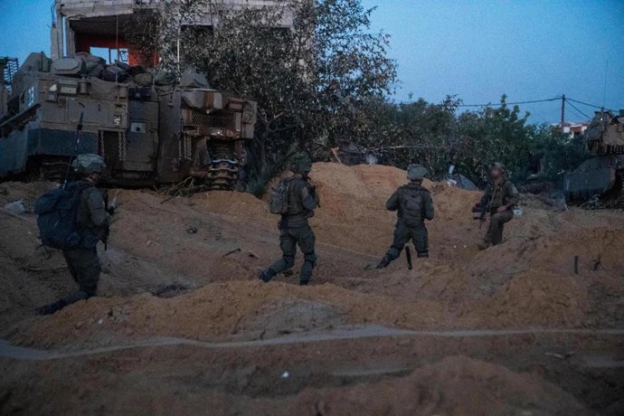 Archivo - Militares israelíes en la Franja de Gaza