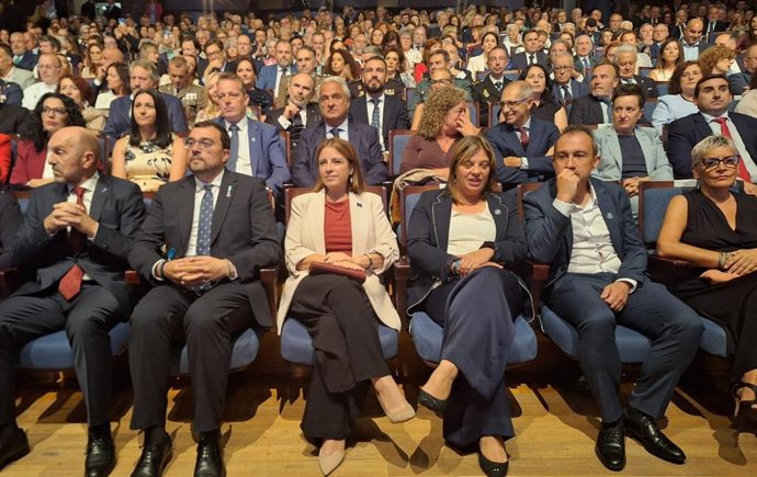La delegada del Gobierno en Asturias, Adriana Lastra, durante la entrega de Medallas de Asturias 2025.