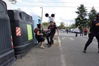 Una de las detenidas en las protestas de La Vuelta fue trasladada al hospital con contusiones en todo el cuerpo