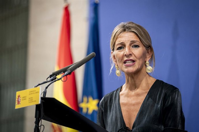 La vice-presidenta segona del Govern i ministra de Treball i Economia Social, Yolanda Díaz, ofereix declaracions a la premsa, a 3 de setembre de 2025, a Madrid (Espanya).