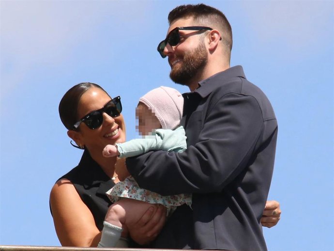 Archivo - Anabel Pantoja, David Rodríguez y su hija Alma en una imagen de archivo