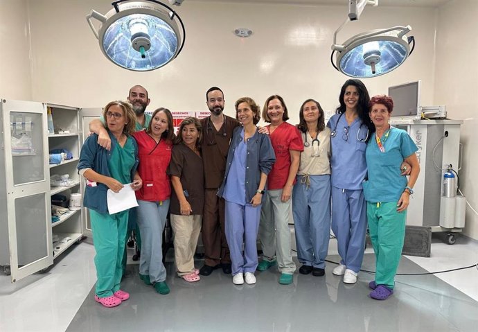 El grupo del Hospital de Valme (Sevilla) que ha acudido a la expedición de ayuda solidaria en Guatemala.
