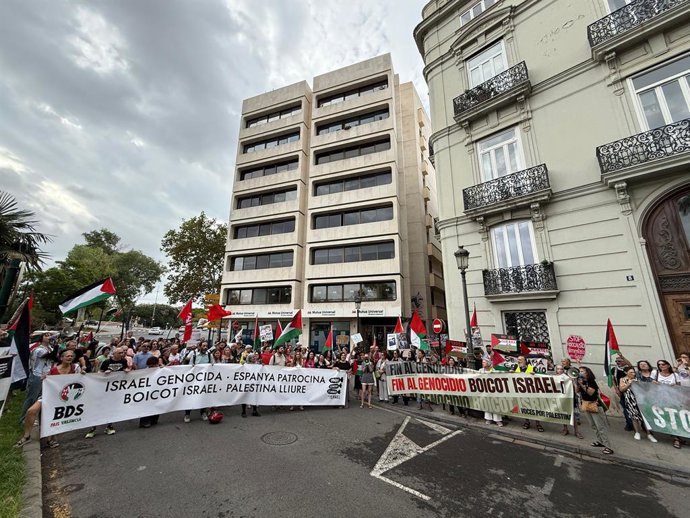 Una concentració reclama a València aturar "totes" les relacions amb Israel