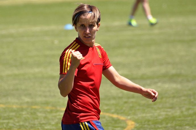 Archivo - Sonia Bermúdez, jugadora de la selección nacional de fútbol