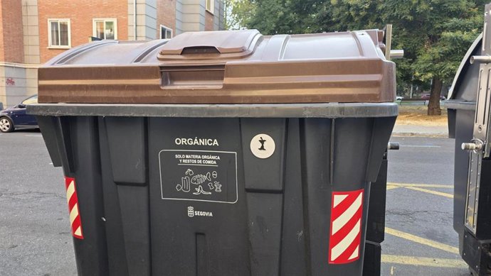 La recogida de residuos en el contenedor marrón llega en Segovia al 80%, mínimo europeo para convertir en compost.
