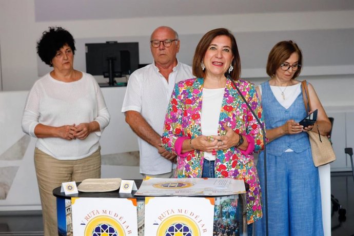 La consejera municipal de Cultura, Educación y Turismo, Sara Fernández, preenta la V Ruta de la Tapa Mudejar