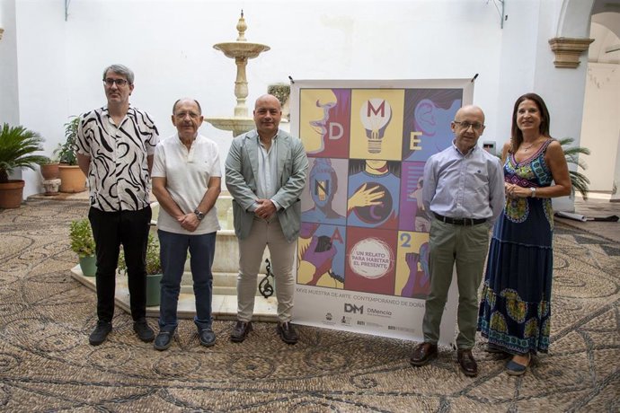 Presentación de la XXVII edición de DMencia, Muestra de Arte Contemporáneo que se incluye en el Programa Periféricos de la Diputación de Córdoba.