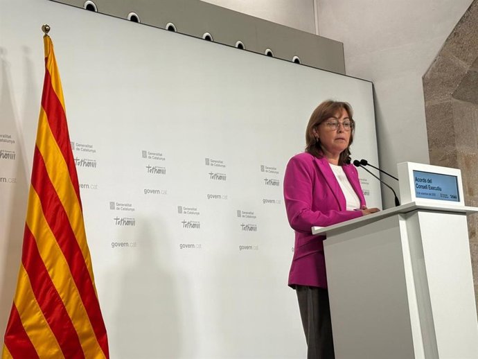 La consellera de Territorio, Vivienda y Transición Ecológica y portavoz de la Generalitat, Sílvia Paneque, en la rueda de prensa posterior al Consell Executiu de este martes