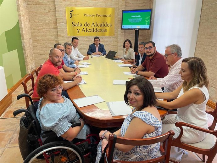 Reunión sobre el proyecto Renaturavía.