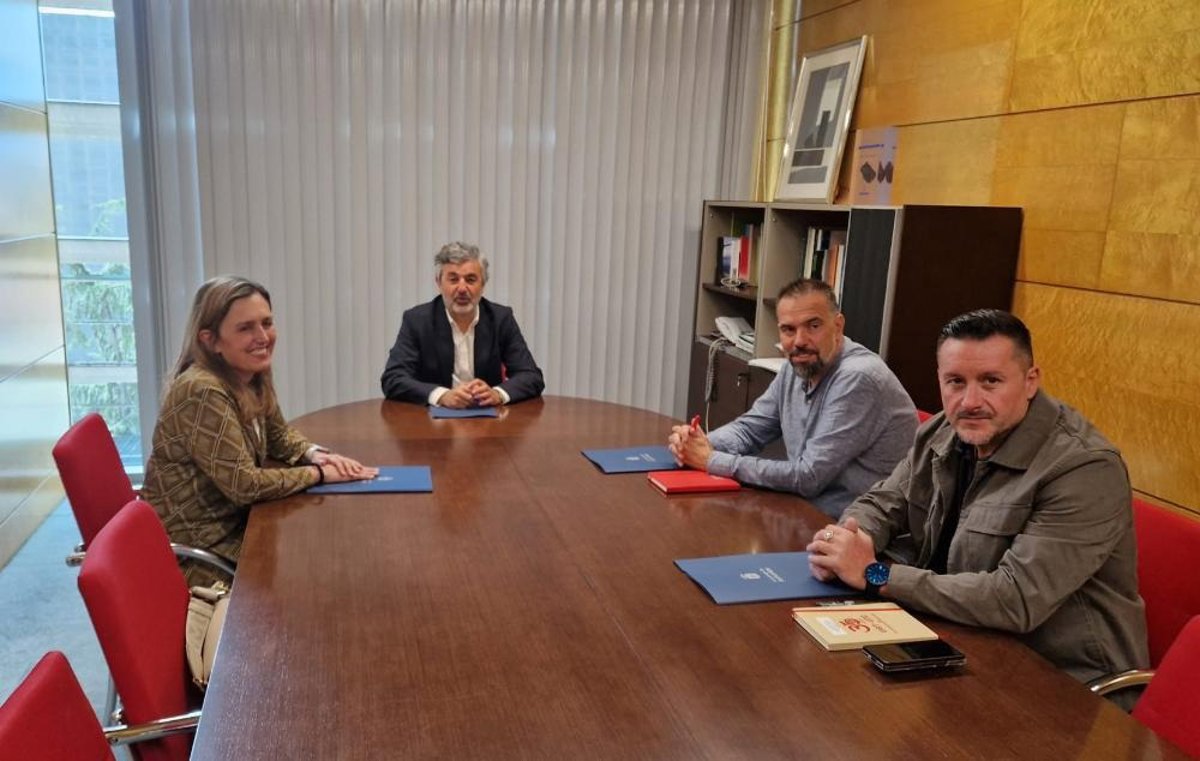 La nueva estrategia de movilidad en Asturias integrará seguridad vial, transporte sostenible e innovación tecnológica