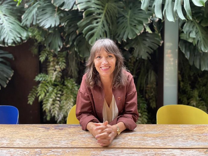 La escritora Vanessa Springora, en la presentación de 'El nombre del padre' (Lumen/Empúries)