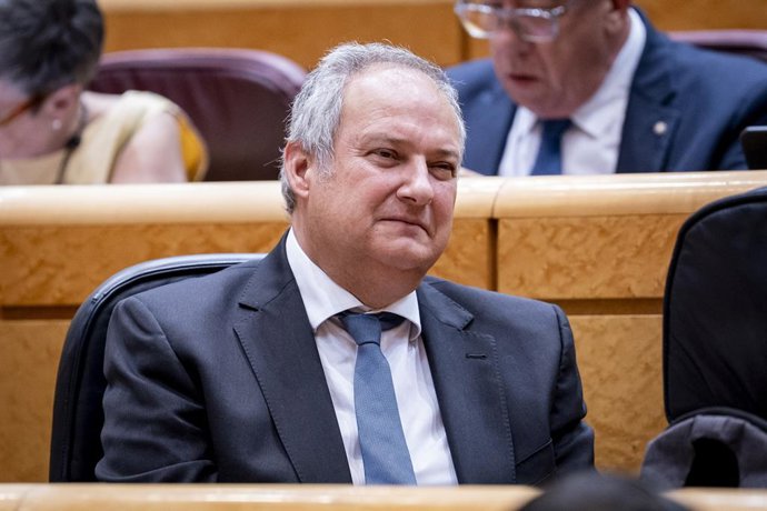 El ministro de Industria y Turismo, Jordi Hereu, durante una sesión de control al Gobierno, en el Senado, a 9 de septiembre de 2025, en Madrid (España). El Gobierno se enfrenta a las preguntas de la oposición sobre la independencia judicial y salvaguarda 