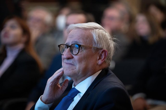 Archivo - Arxiu - El director de l'IEA, Xavier Arbós, en una imatge d'arxiu.