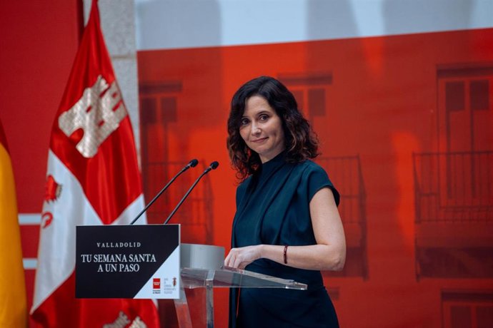 Archivo - La presidenta de la Comunidad de Madrid, Isabel Díaz Ayuso, interviene durante el pregón de la Semana Santa de Valladolid, en la Real Casa de Correos, a 18 de febrero de 2025, en Madrid (España). 