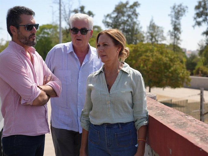 Vox pide que el cuartel de la Guardia Civil de Sanlúcar la Mayor sea declarado como puesto principal.