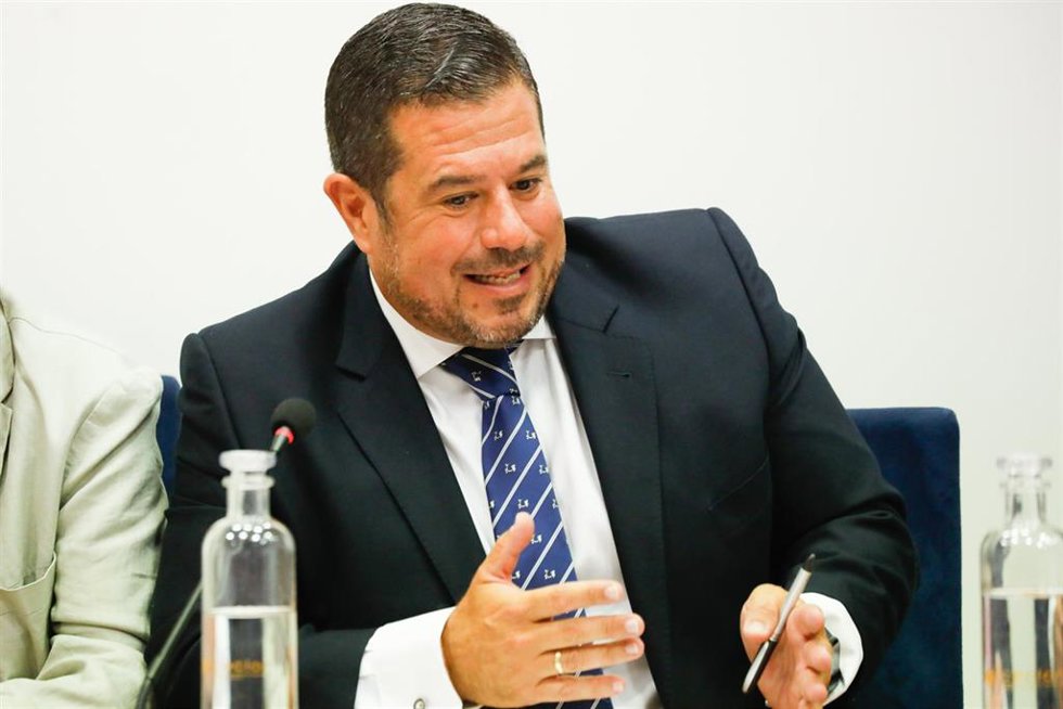 El presidente de la Confederación Comarcal de Organizaciones Empresariales de Lorca (Ceclor), Juan Jódar, interviene en el desayuno empresarial 'Corredor Mediterráneo'