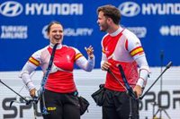 Elia Canales y Andrés Temiño, histórico oro mundial en arco recurvo