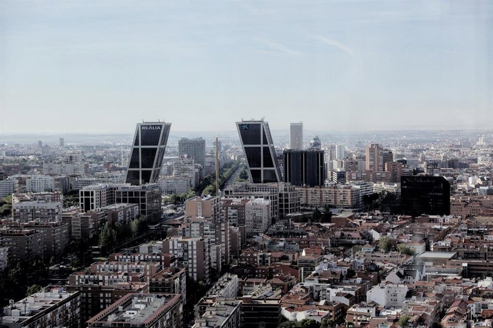 Archivo - Vista panorámica de Madrid