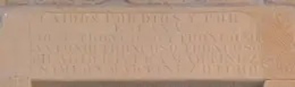 Inscripción franquista en Baños de Ebro